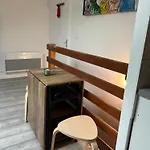 Centre & Gare Апартаменты *